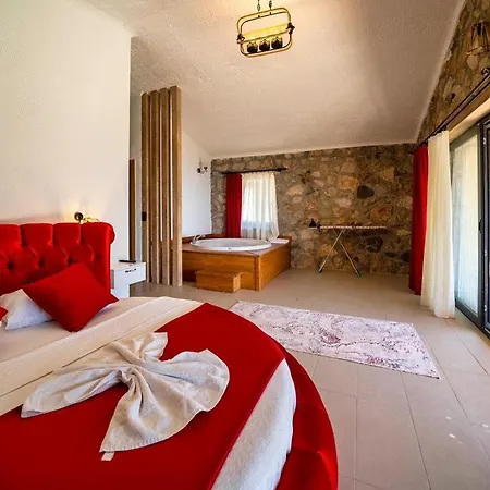 Honeymoon With Private Pool Villa