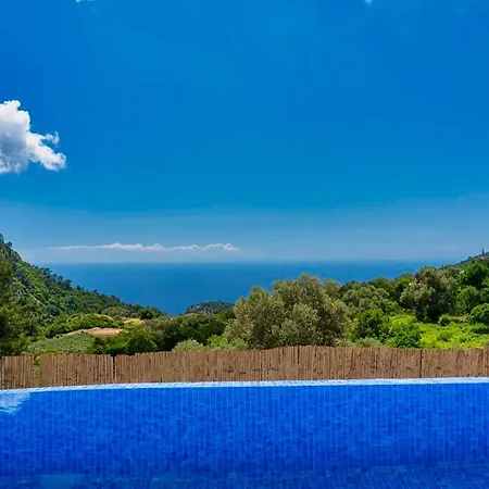 וילה Honeymoon With Private Pool אולודניץ
